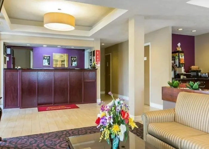 Royal Palms Inn