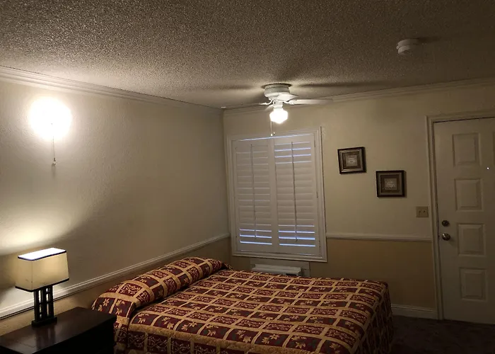 National 9 Inns