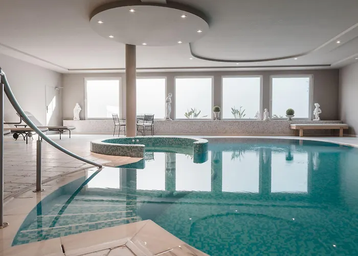 Hotel Tiefenbrunn Gardensuites & Breakfast