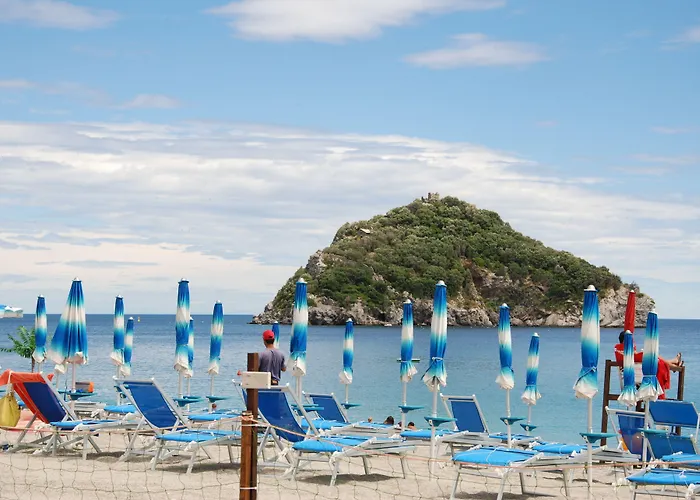 Sea Art Hotel
