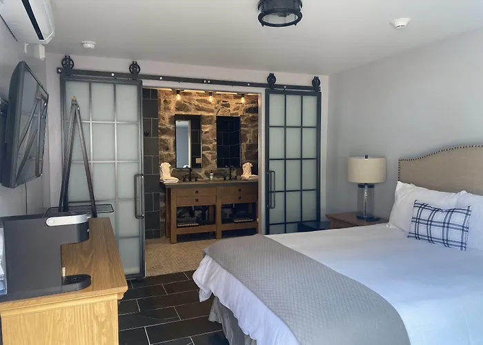 Imogene Hotel