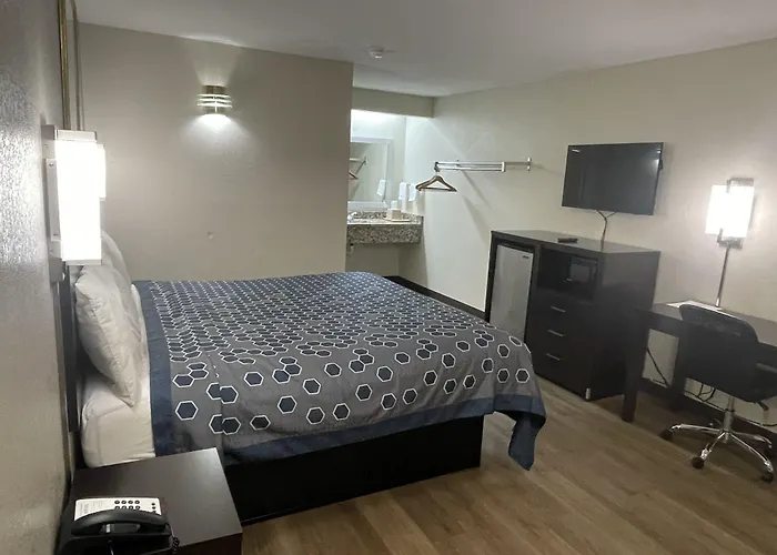 Royal Inn Motel