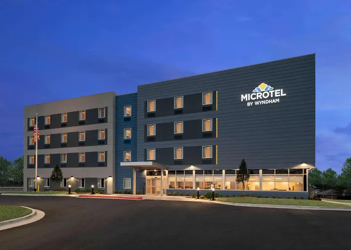 Microtel Inn & Suites By Wyndham Hot Springs