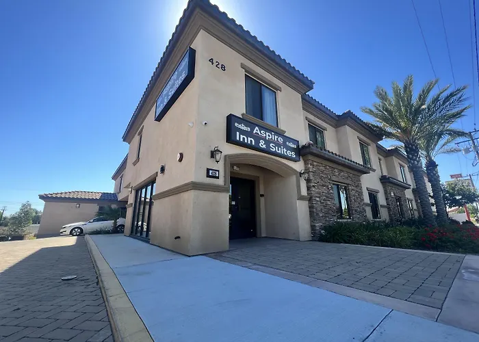 ASPIRE INN&SUITES Orange
