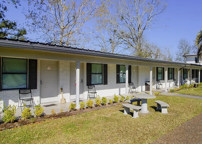 Oyo Hotel Sulphur La Hwy 90 West