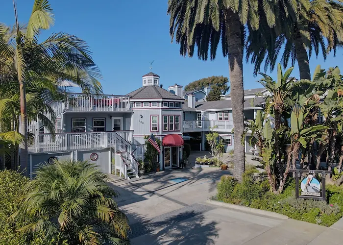 Pelican Cove Inn