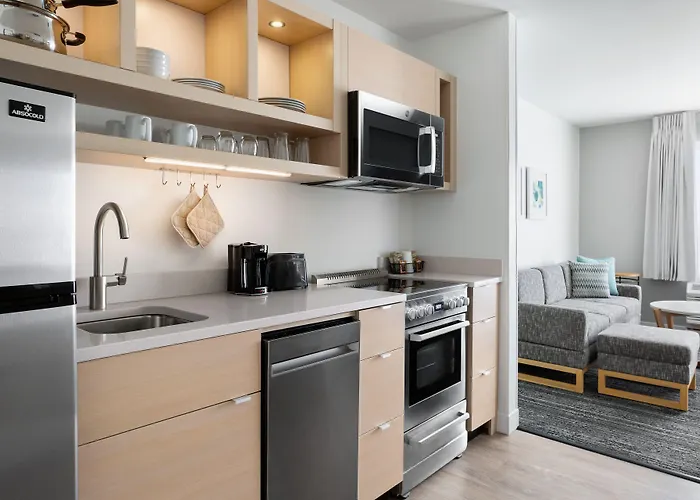 Towneplace Suites By Marriott Iron Mountain