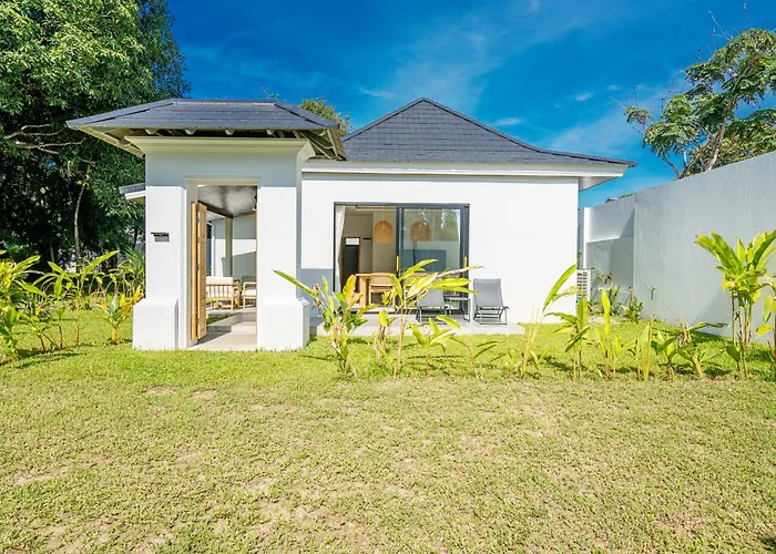 The Weekender Villa