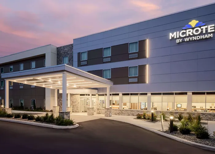 Microtel Inn & Suites By Wyndham Macedon