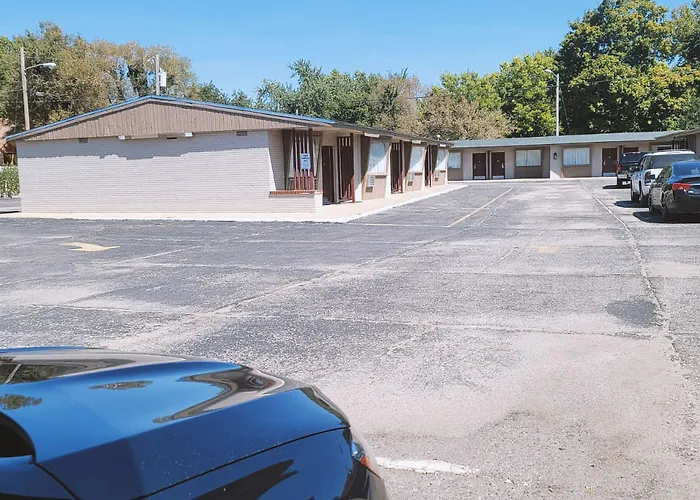 Blue Way Inn & Suites Winfield
