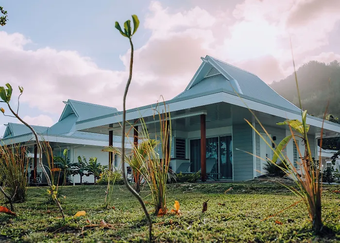 Niu Beach Hotel Moorea