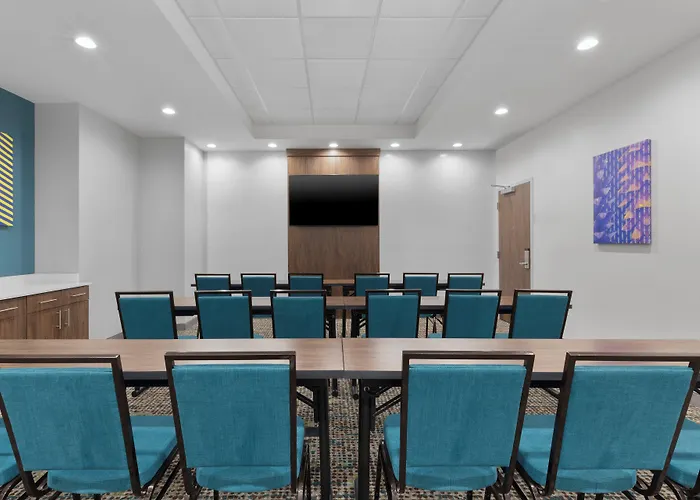 Hampton Inn Saline