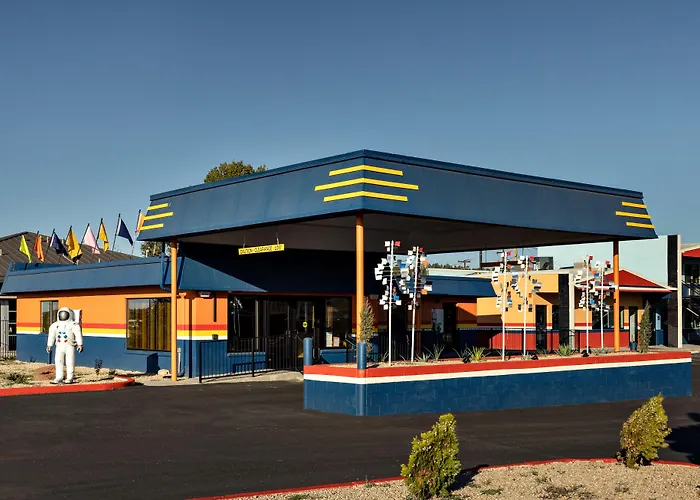 Americana Motor Hotel In Flagstaff Near Nau & Downtown