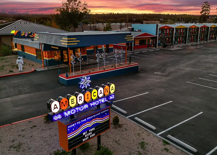 Americana Motor Hotel In Flagstaff Near Nau & Downtown