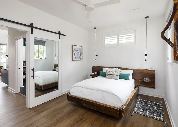 The Station By Compo Hotels