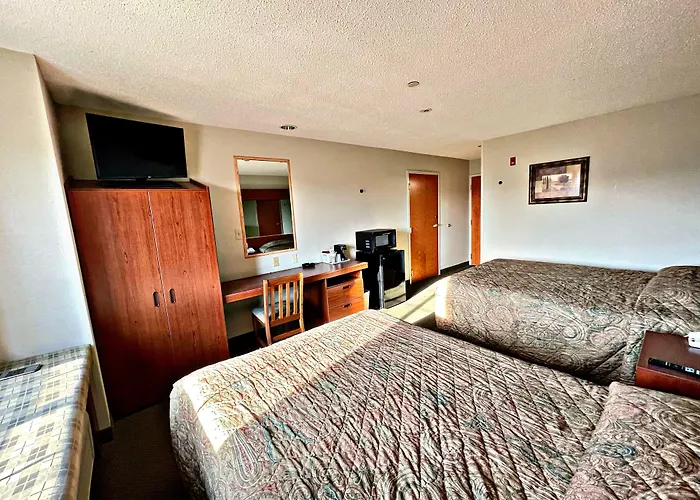 Welcome Inn & Suites