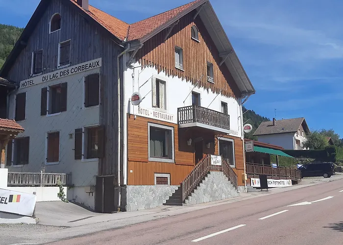 Hotel Du Lac Des Corbeaux