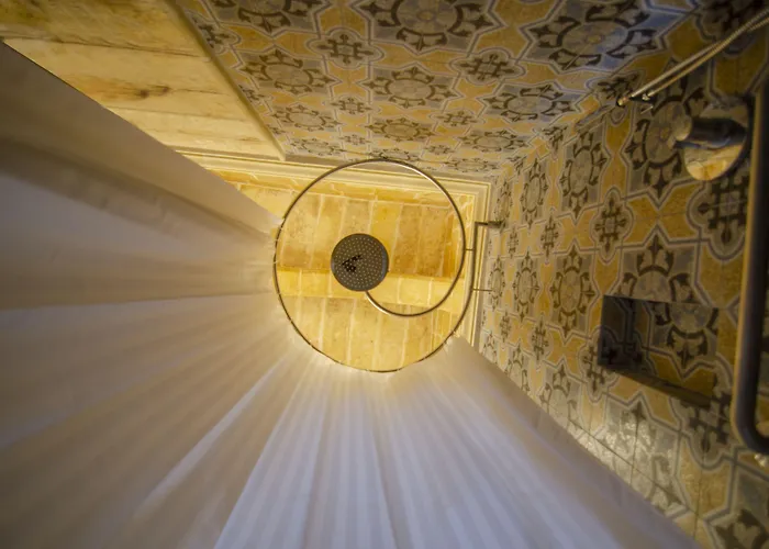 Senglea Suites