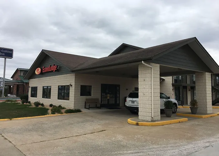 Econo Lodge Inn & Suites Branson Shepherd Of The Hills Expy