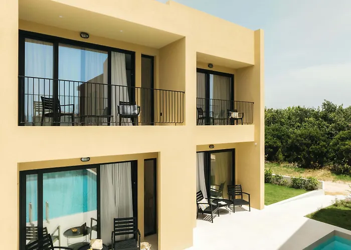 Marea Luxury Suites