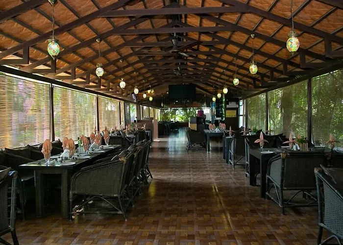 Hotel Hampi International