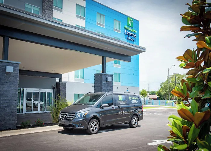 Holiday Inn Express & Suites Pensacola Airport North - I-10 By Ihg