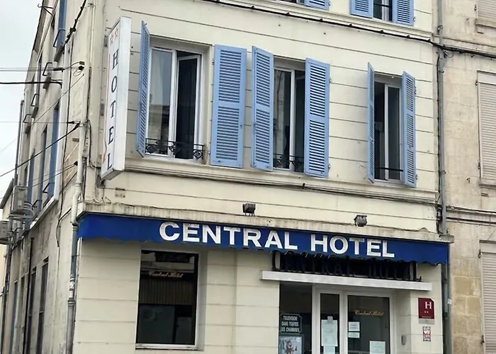 Central Hotel