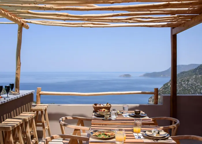 Aletri Swim Up Boutique Hotel