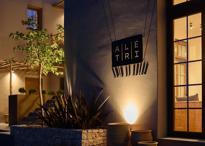 Aletri Swim Up Boutique Hotel
