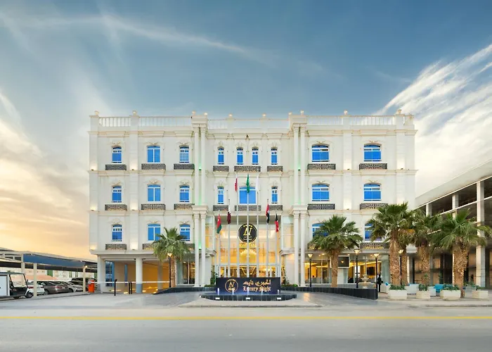 Luxury Night Al Munsiyah