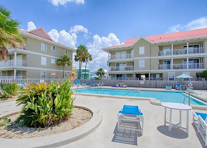 Sunset Harbor Palms 2-304