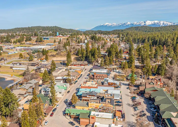 Experience Montana Cabins - Birdsong #2