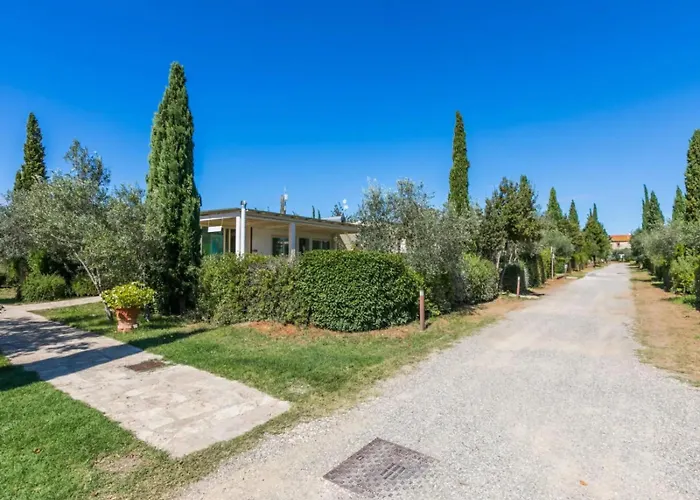 Hotiday Lodge Cecina
