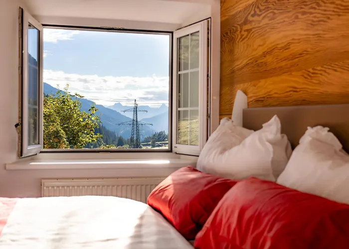 Berghaus Stuben Arlberg Mit Sauna Panoramablick Und Naehe Zur Piste