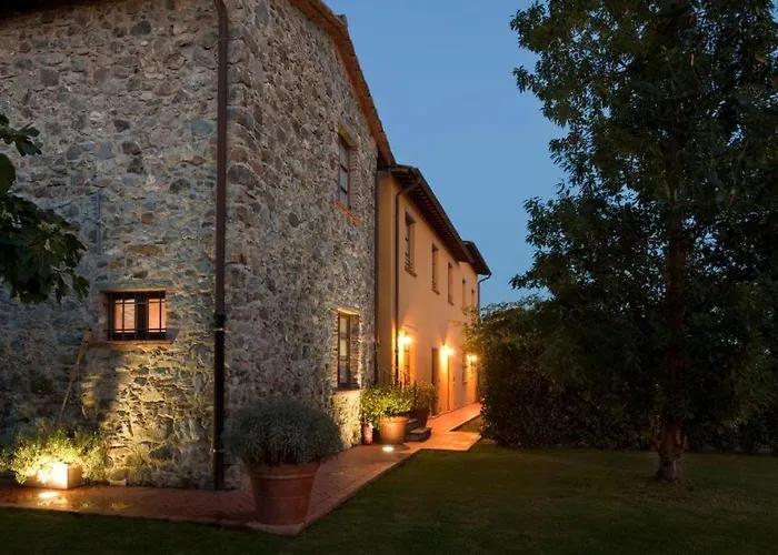 Sarzana-Charming Room Pool And Bb