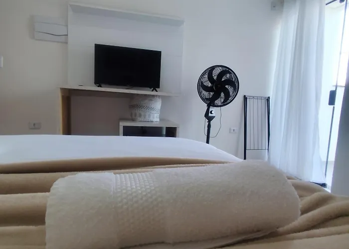 Suíte 12 dupla com vista para o mar
