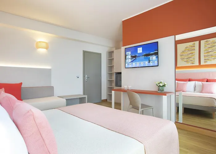 Lu'Hotel Porto Pino