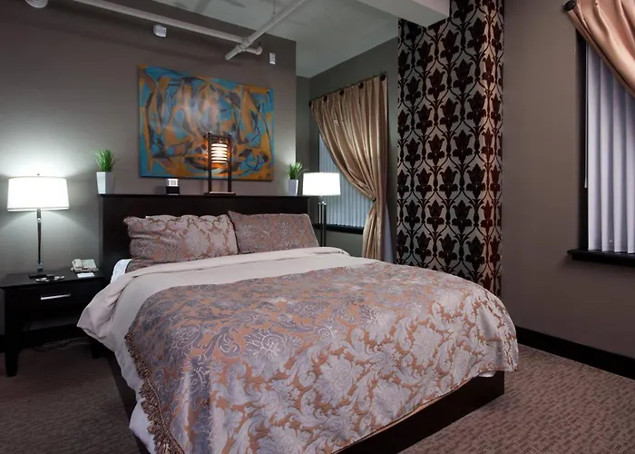 The Giacomo Niagara Falls Ny, An Ascend Collection Hotel