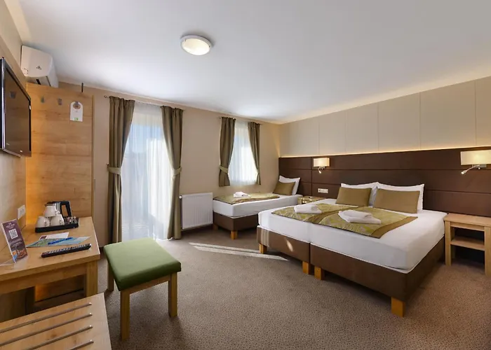 Hotel Honti Wellness Es Konferencia Szalloda
