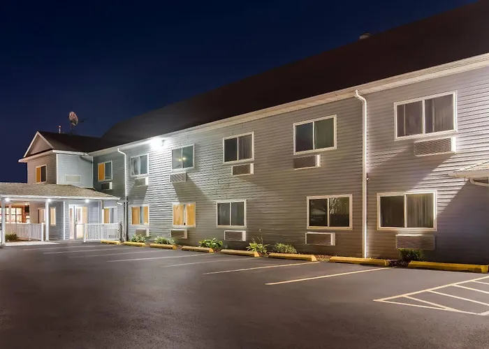 Days Inn By Wyndham Ames