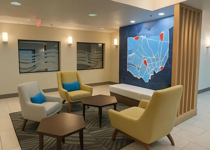 Holiday Inn Express & Suites Alliance By Ihg