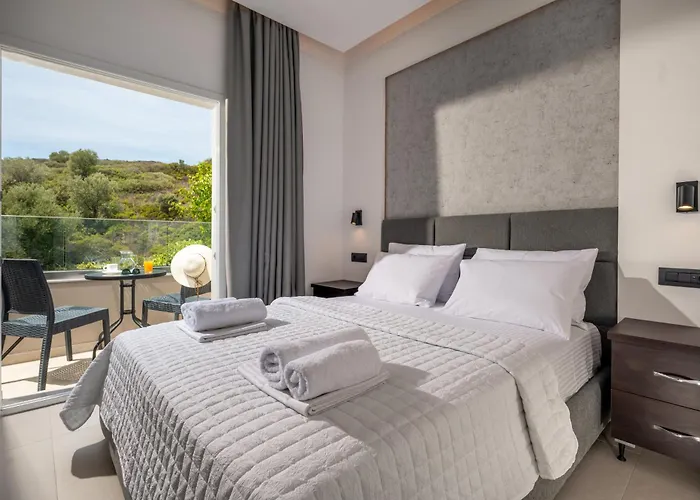 Honey Holiday Hotel
