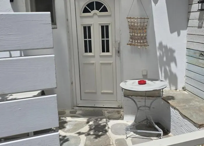 Tinos Galini Family'S Hotel
