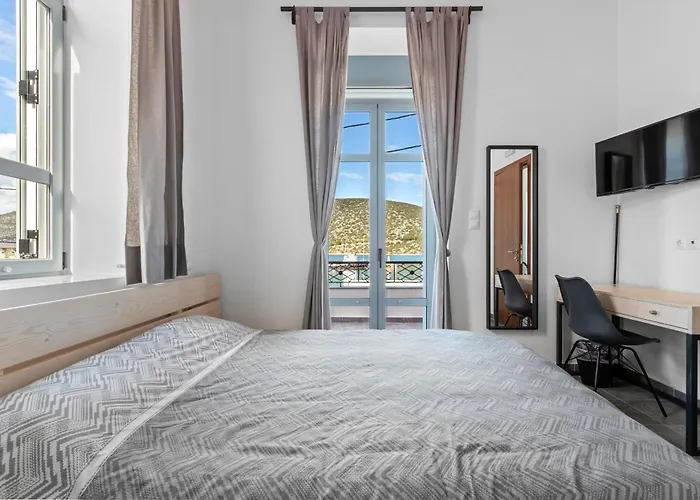 Ermioni View Seaside Rooms