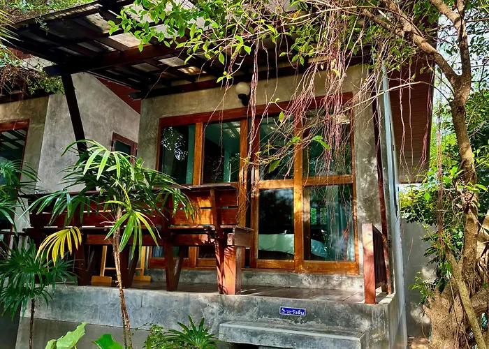 Chook Dee Resort Phangan Palm Beach