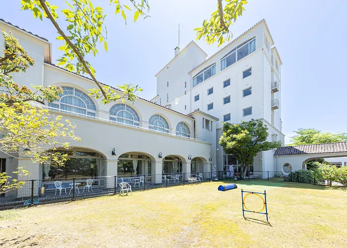Garden Hotel Hanayo