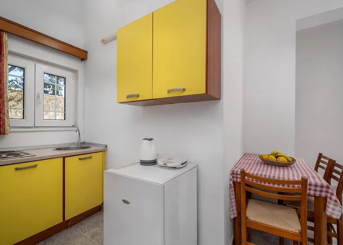 Evi Studios & Apartments Pefkos