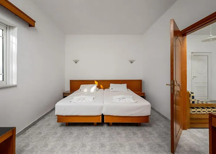 Evi Studios & Apartments Pefkos