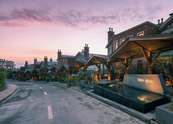 Tengchong Bodu Hot Spring Resort Hotel