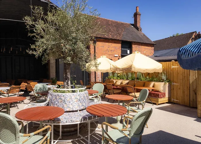 The George And Dragon - A Heartwood Inn